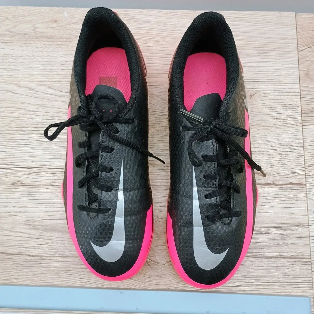 Nike brand style